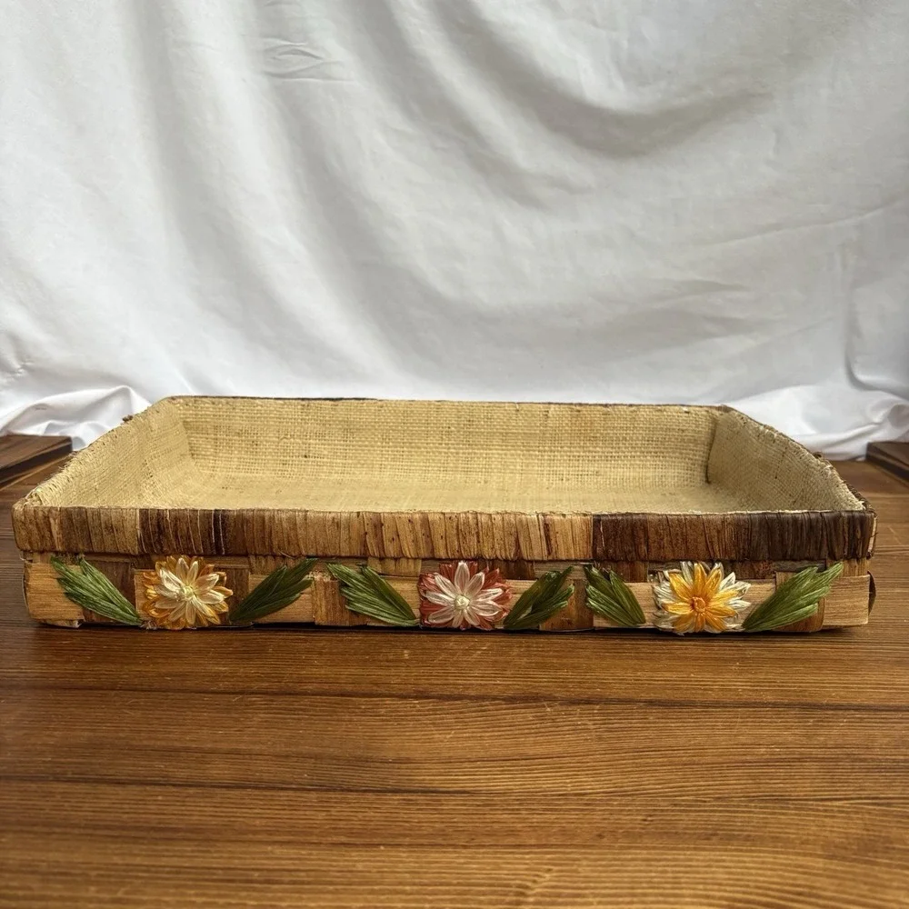 Vintage Rustic Bark Look Decorative Basket Tray Floral Trim Burlap Lined Decor